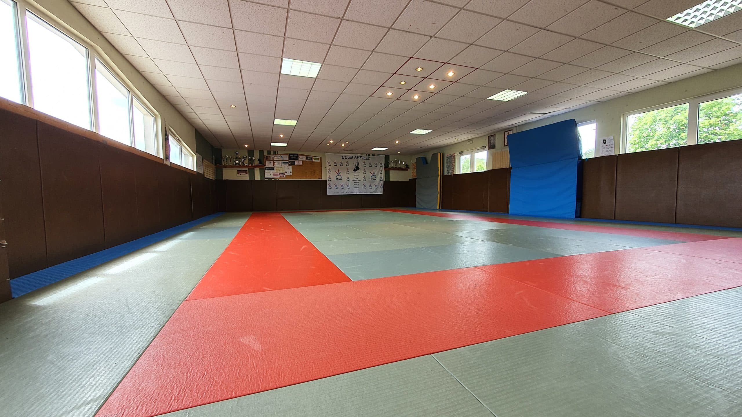 Exterior or interior of Judo Club De Bouzonville