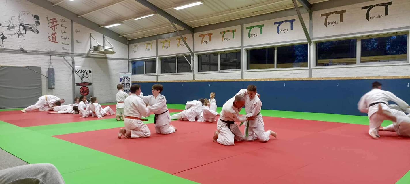 Exterior or interior of Judo Club Isbergues