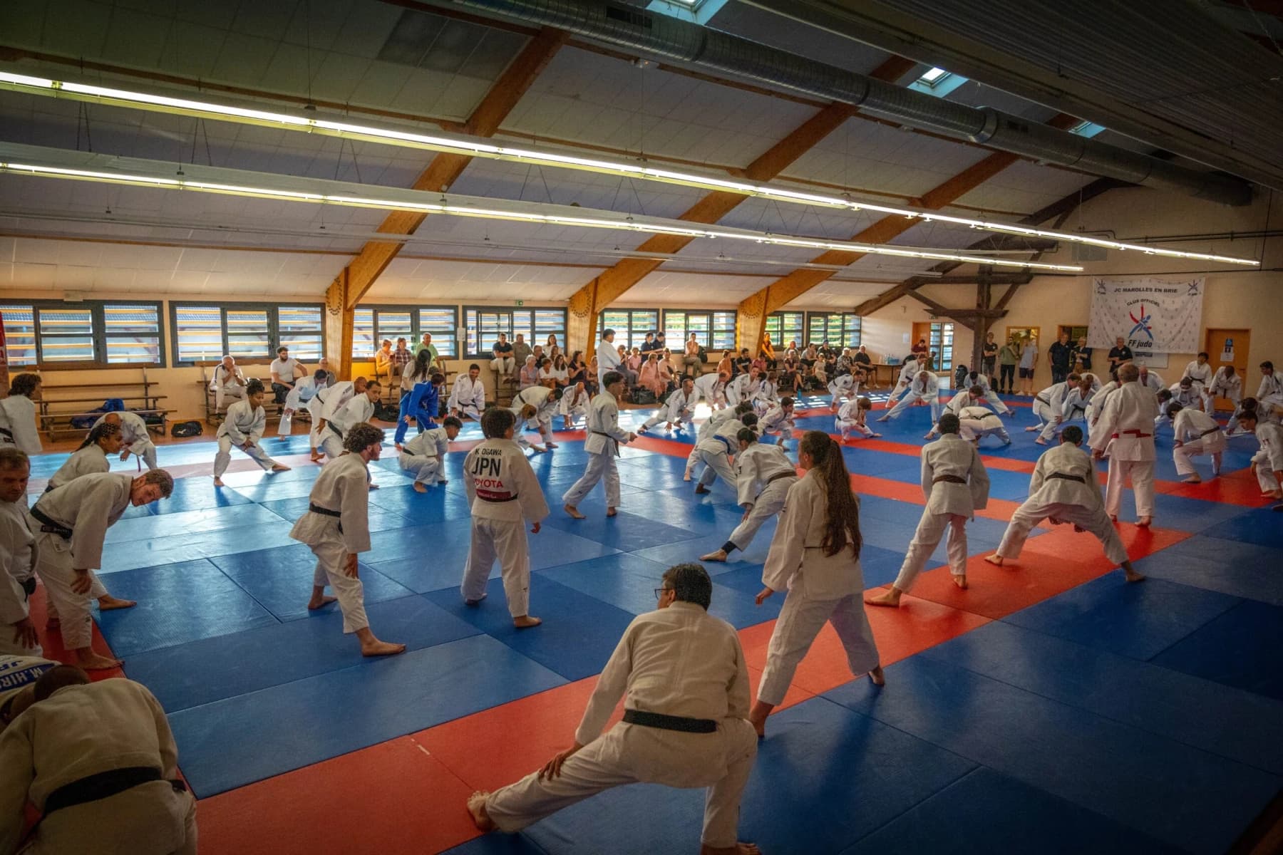 Exterior or interior of Judo Club Marolles En Brie 94